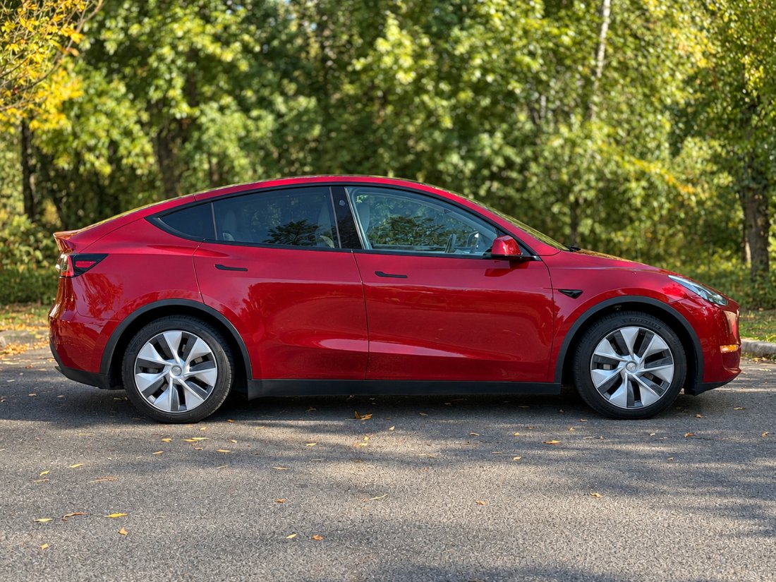 Suv in Kent, WA, United States 2 - 19100075