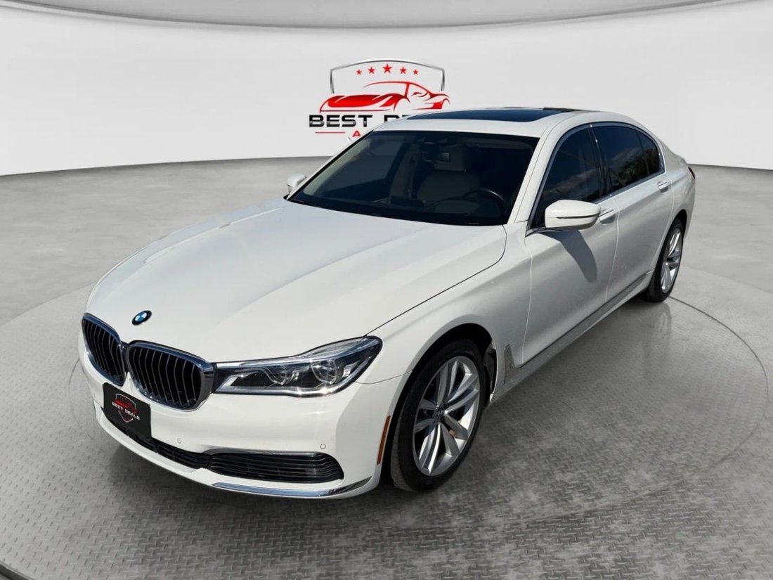 Sedan in Gainesville, FL, United States 1 - 19100444