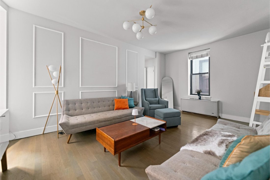 Co Op in New York, New York, United States 2 - 19100150