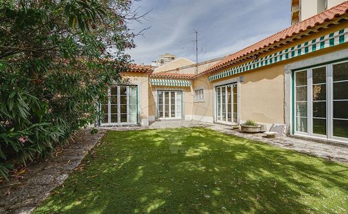 Villa in Penha de Franca, Lissabon, Portugal 1