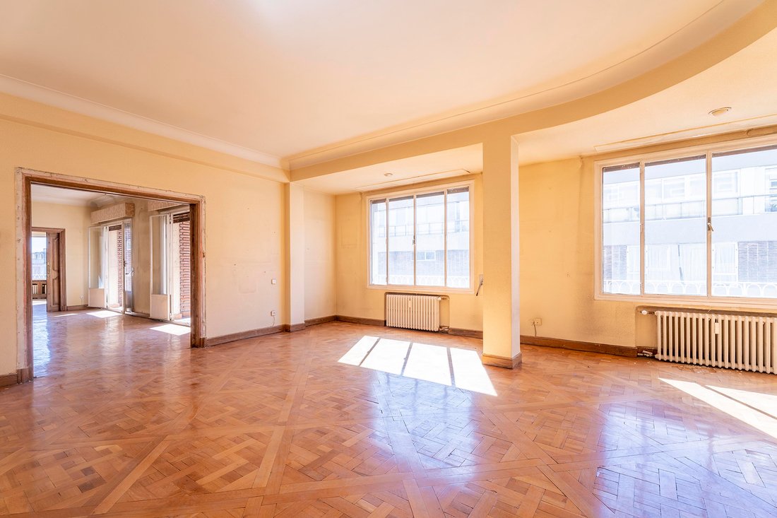 Apartment in Barrio Salamanca, Madrid, Spain 4 - 19100681