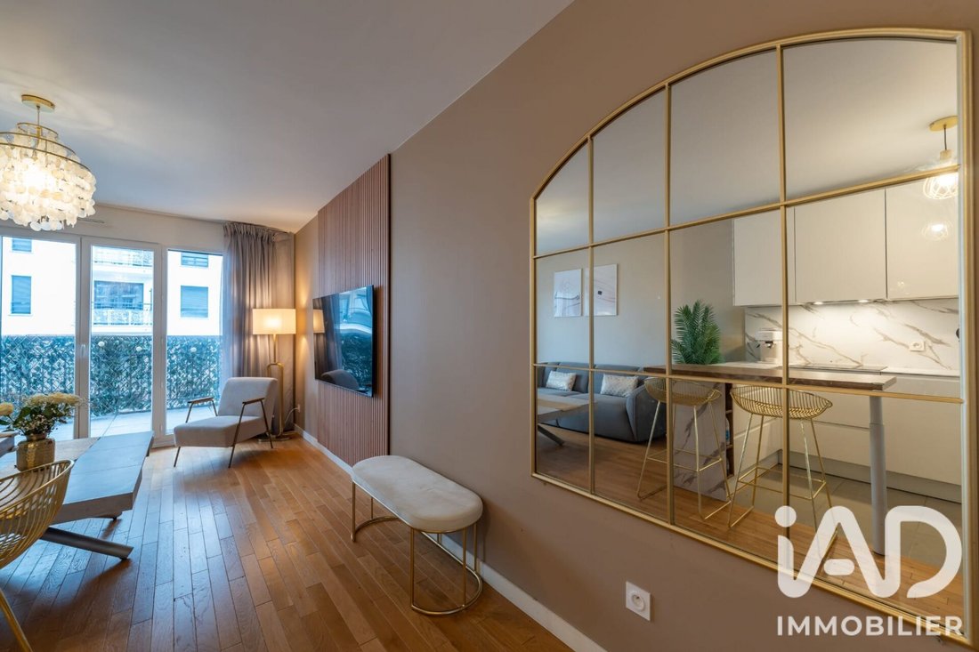Apartamento en Centre Ville, Suresnes, Francia 1 - 19100816