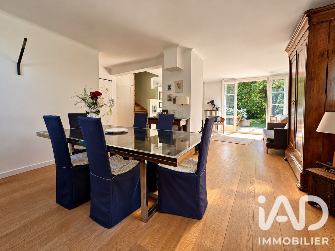 House in Bourg-La Feuillaume Nord, La Celle-Saint-Cloud, France 1 - 19100881