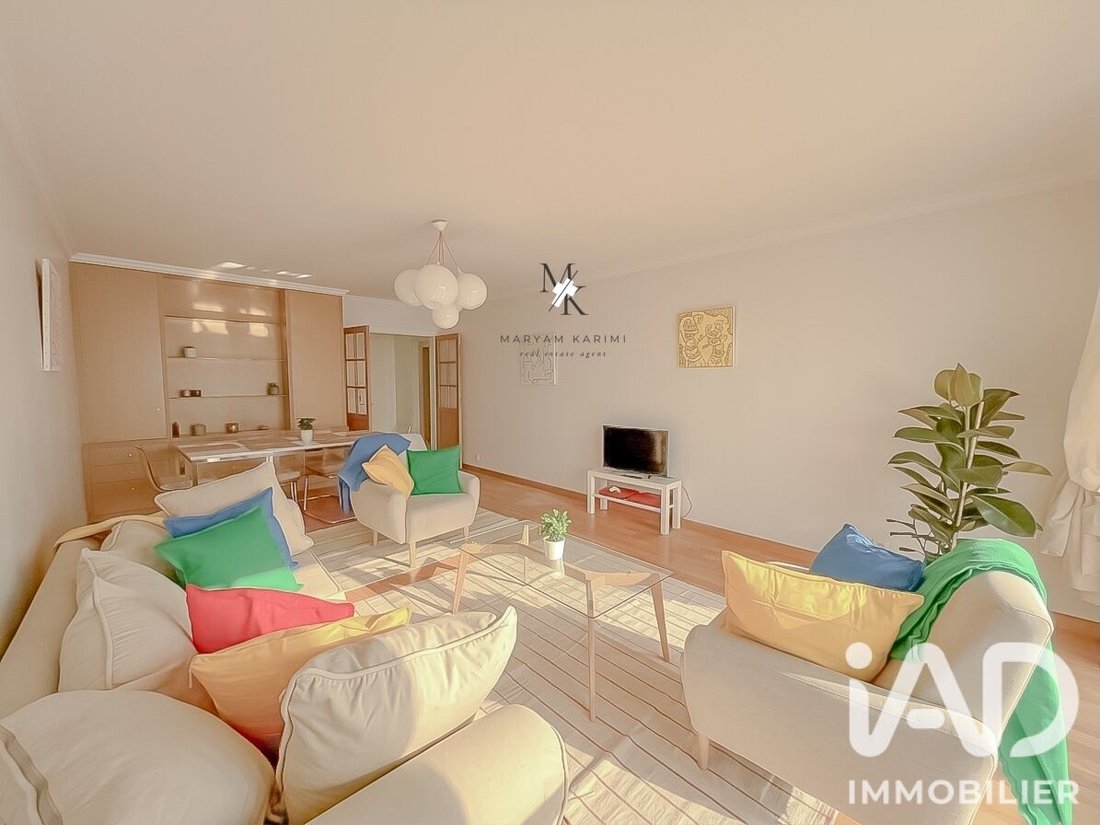 Apartment in Porte Dauphine, Paris 16e Arrondissement, Paris 2 - 19100885