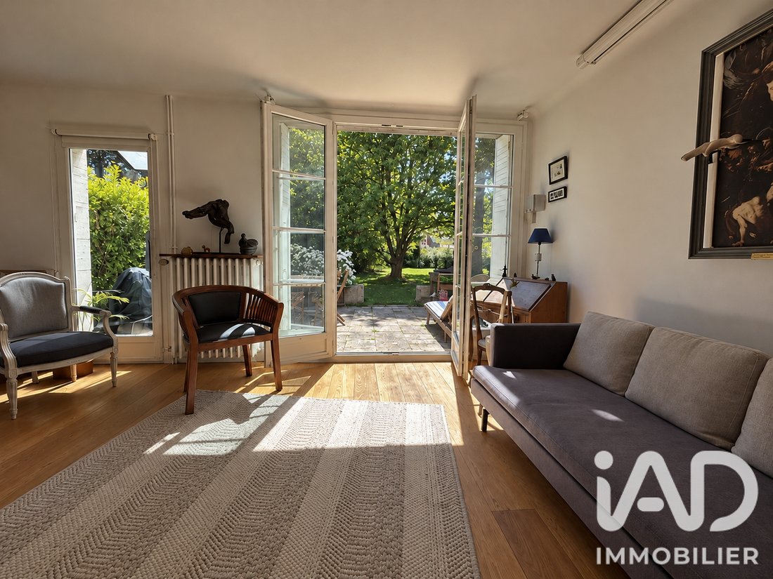 House in Bourg-La Feuillaume Nord, La Celle-Saint-Cloud, France 2 - 19100881