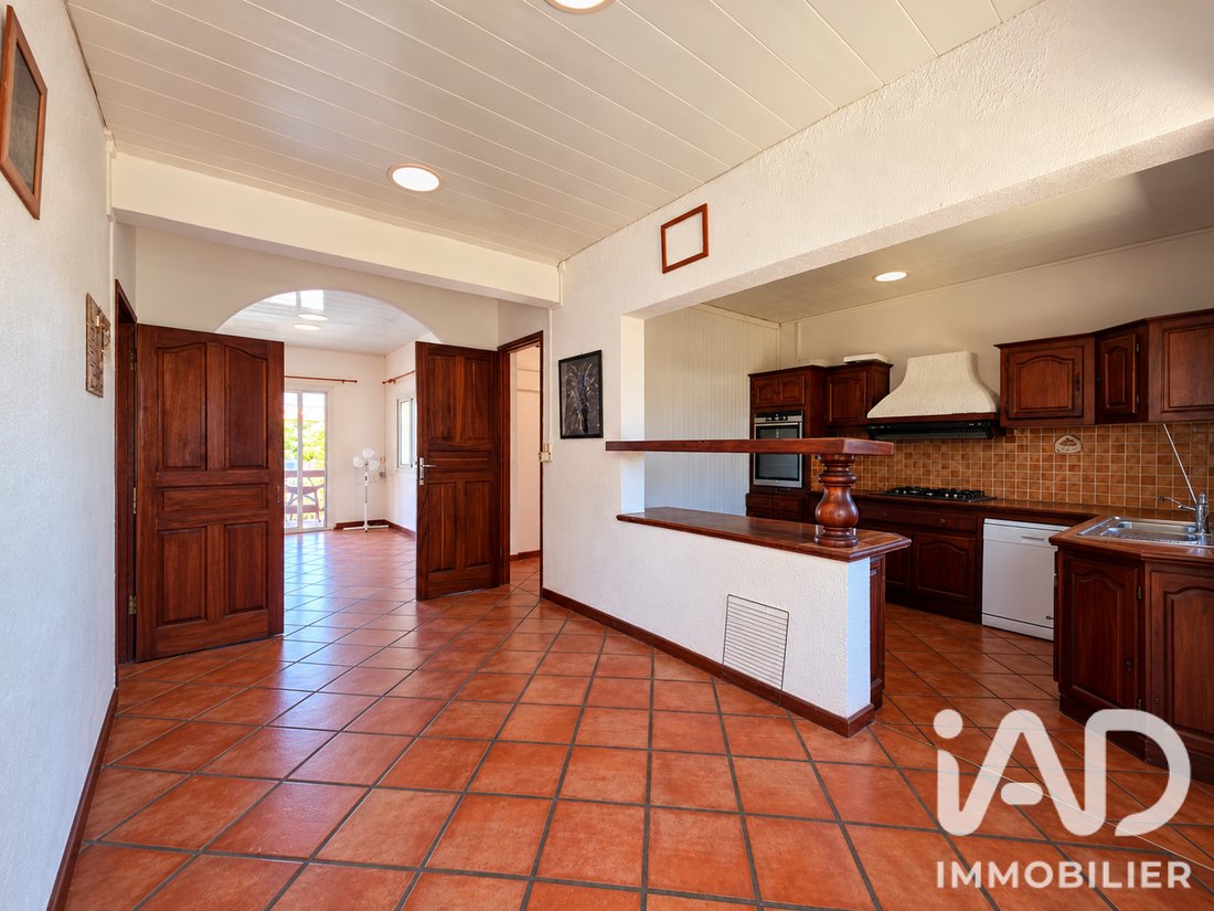 Maison à France 4 - 19100861