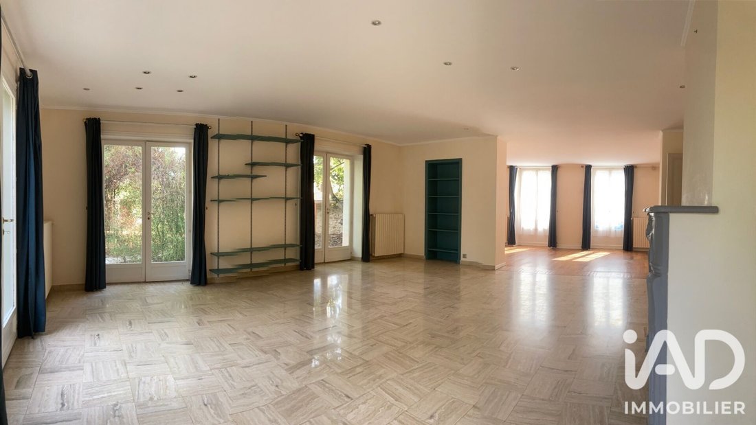 House in Morsang-sur-Seine, Ile-de-France, France 2 - 19100874