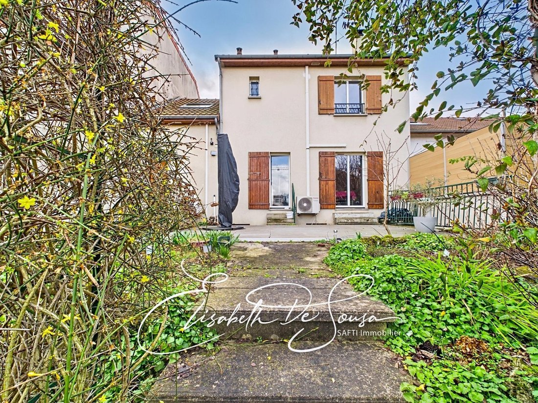Maison à Vitry-sur-Seine, Île-de-France, France 2 - 19100744