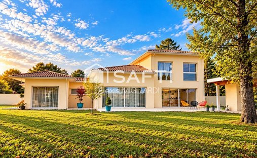 Casa en Arsac, Nueva Aquitania, Francia 1