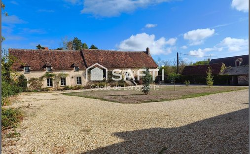 House in Paulnay, Centre-Val de Loire, France 1