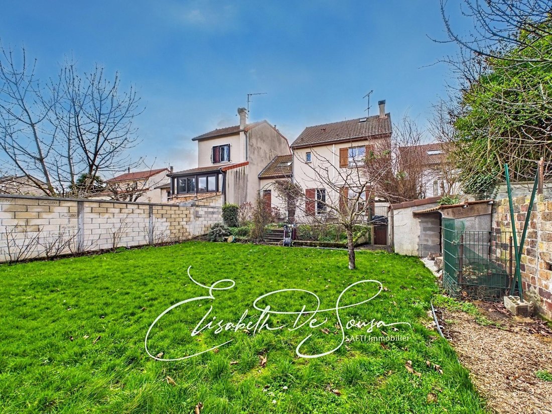Maison à Vitry-sur-Seine, Île-de-France, France 3 - 19100744