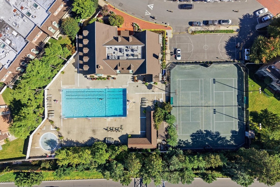 Condo in New York, New York, United States 3 - 19100679