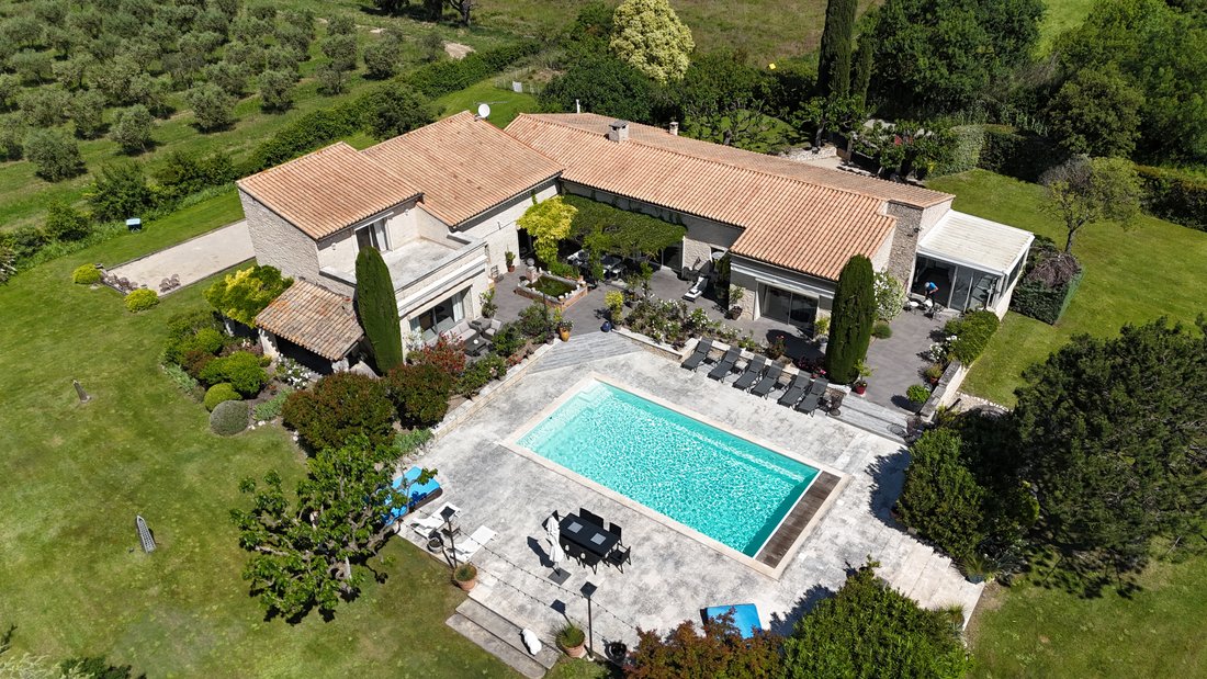 Casa en Eygalières, Provenza-Alpes-Costa Azul, Francia 1 - 19101060
