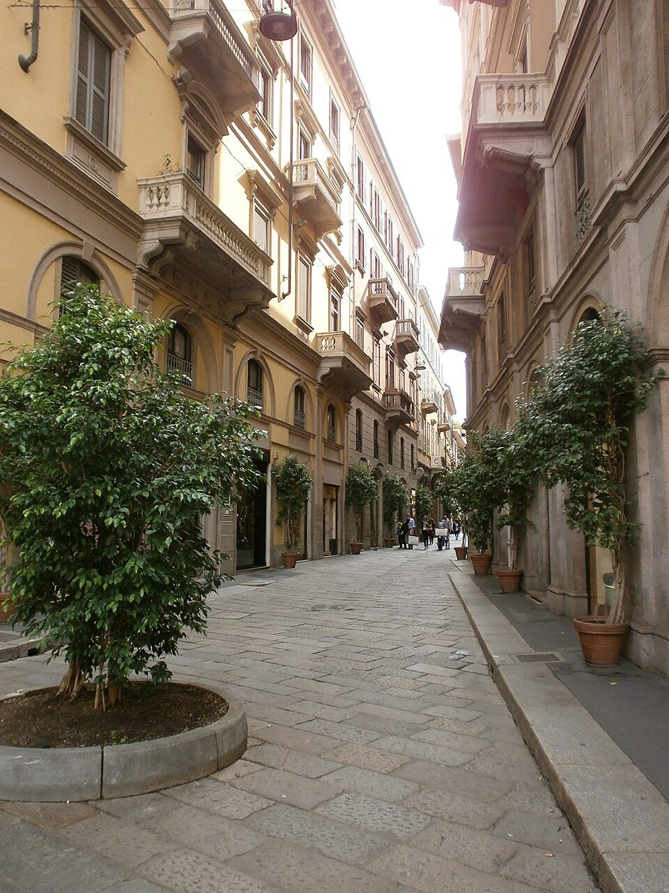 Apartment in Centro Storico, Milan, Lombardy 1 - 19101177