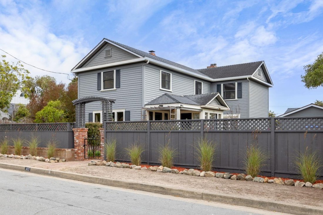 House in Pacific Grove, California, United States 2 - 19101112