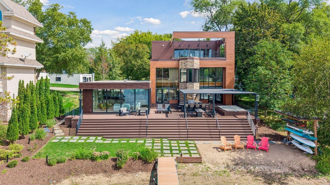 House in Burnsville, Minnesota, United States 2 - 19101111