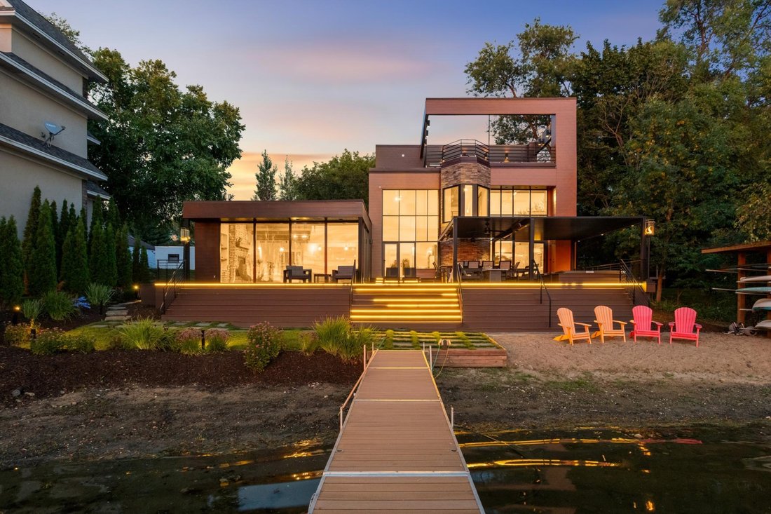 House in Burnsville, Minnesota, United States 5 - 19101111