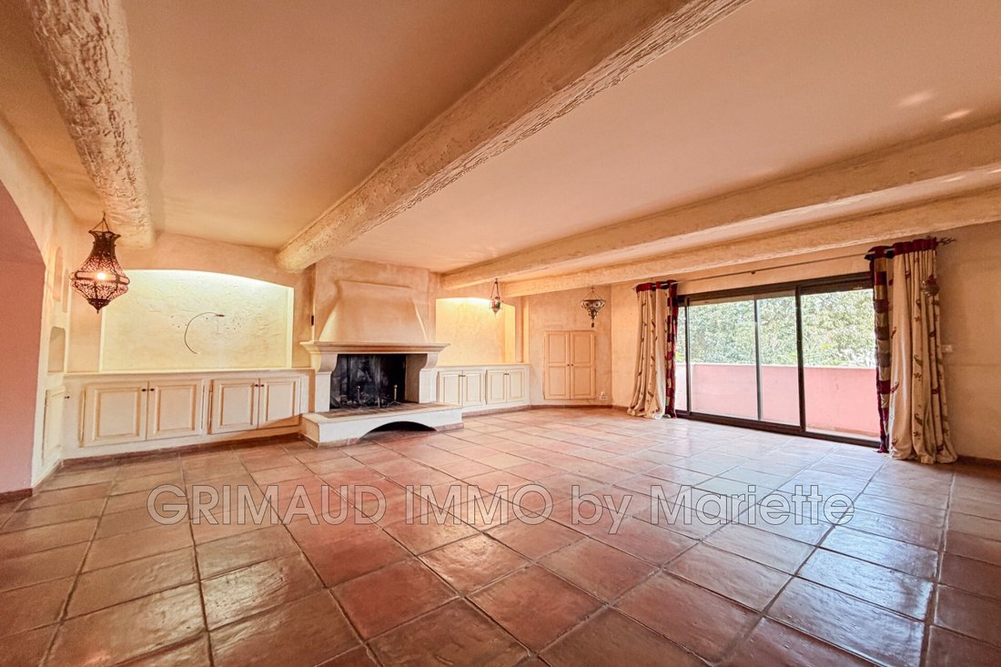 Villa a Centre Ville, Cogolin, Francia 1 - 19102422