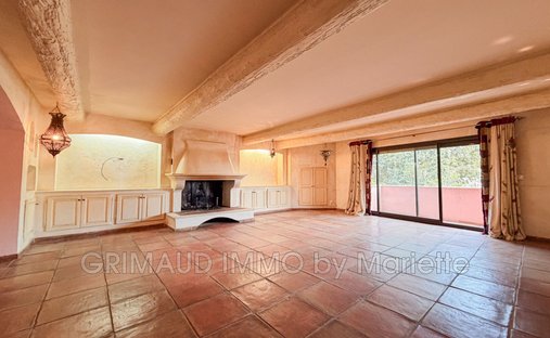 Villa à Centre Ville, Cogolin, France 1
