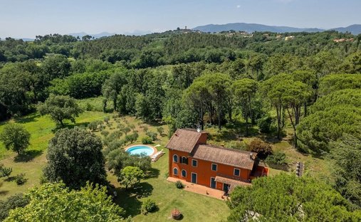 Villa a Montecarlo, Toscana, Italia 1
