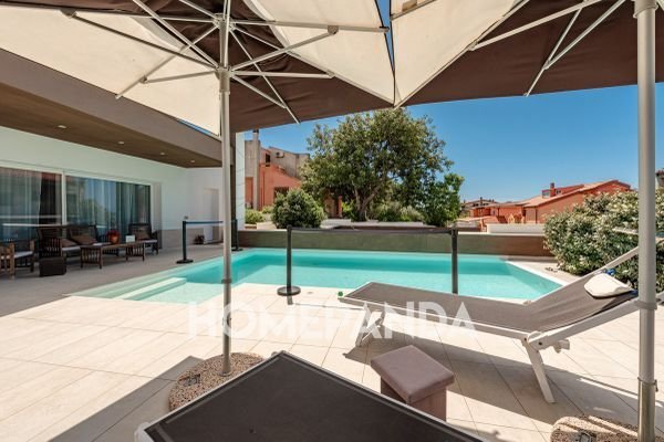 Villa in Quartu Sant'Elena, Sardinien, Italien 4 - 19102703