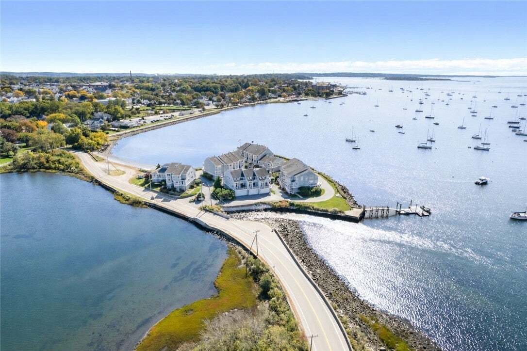 Condominio a Bristol, Rhode Island, Stati Uniti 1 - 19101384