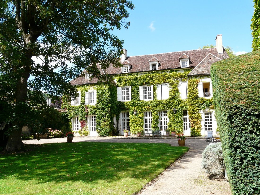 Château à Vézelay, Bourgogne-Franche-Comté, France 1 - 19102404