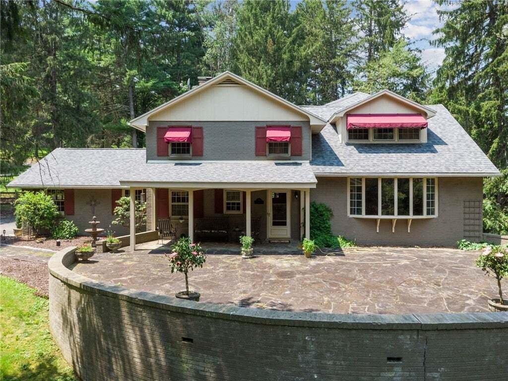 House in Ligonier, Pennsylvania, United States 1 - 19101746