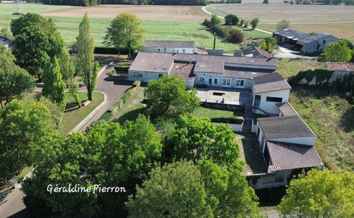 Casa a Moragne, Nuova Aquitania, Francia 1