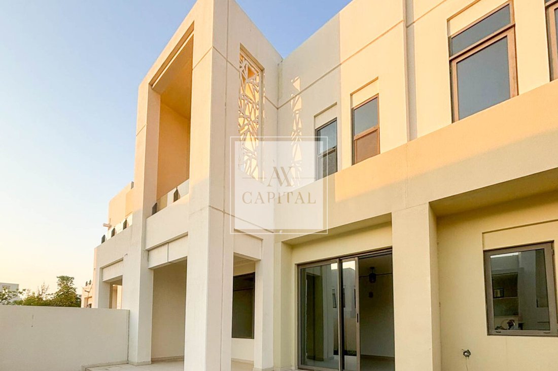 Villa à Jumeira, Doubaï, Émirats arabes unis 1 - 19102337