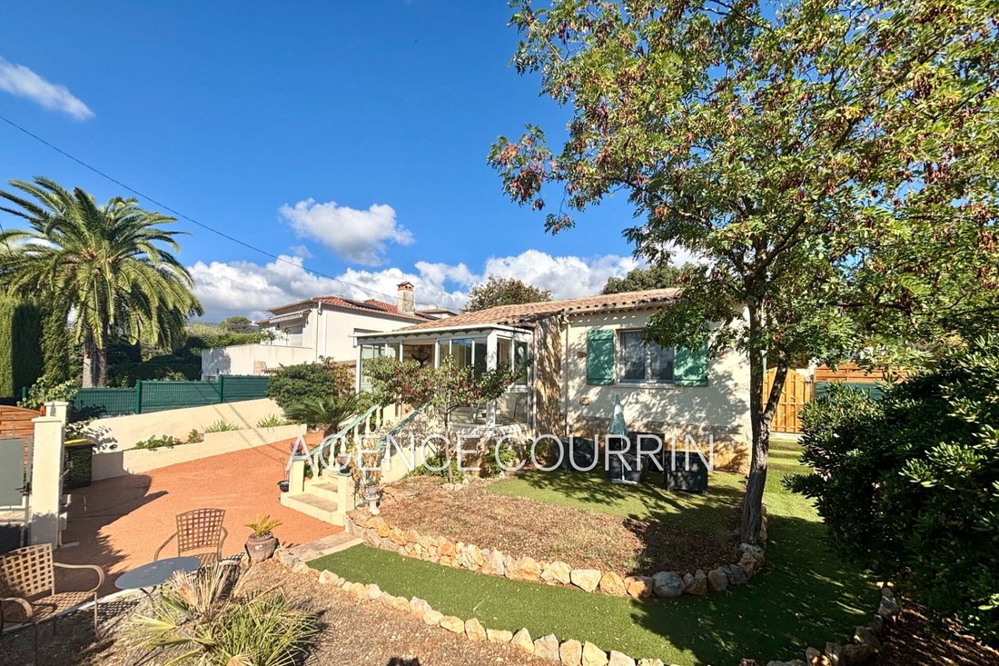 Villa in Grasse, Provence-Alpes-Côte d'Azur, Frankreich 2 - 19102395