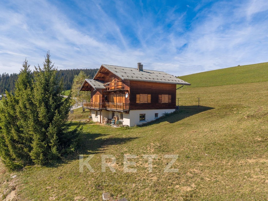 Chalet in Hauteluce, Auvergne-Rhône-Alpes, France 2 - 19102699