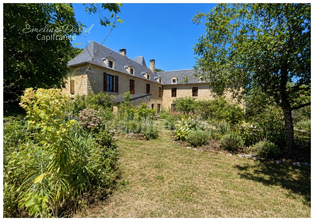 Casa a Salignac-Eyvigues, Nuova Aquitania, Francia 1 - 19097964