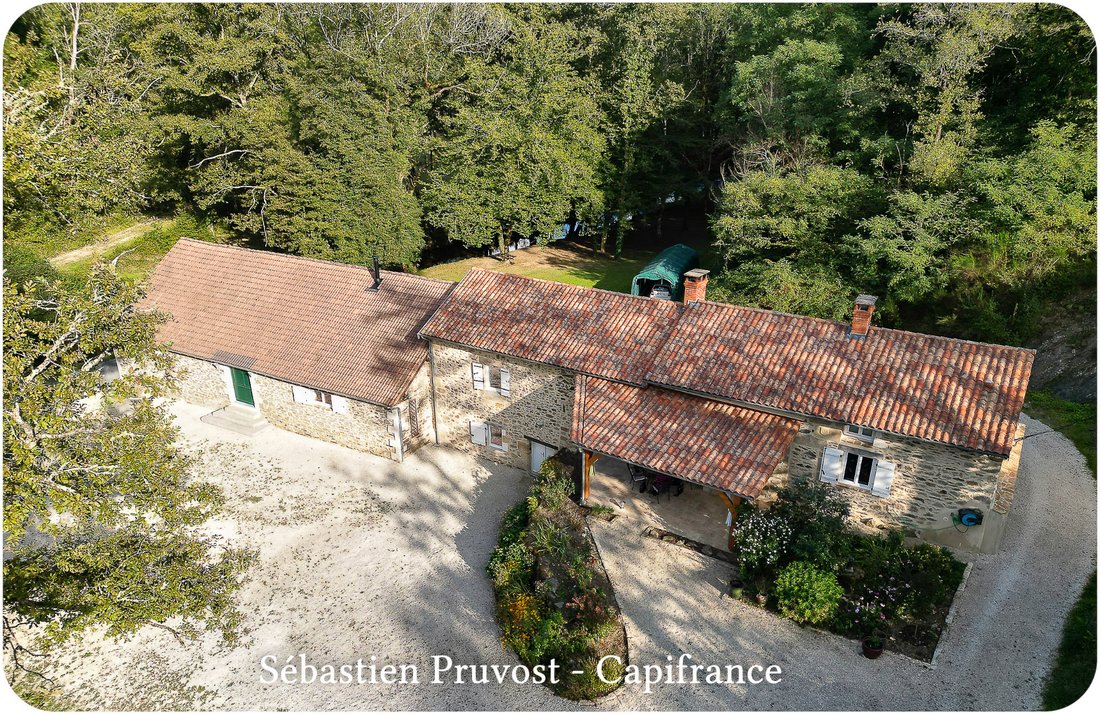 Maison à Saint-Martin-de-Fressengeas, Nouvelle-Aquitaine, France 1 - 19102199