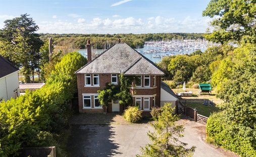 Casa a Lower Swanwick, Fareham, Inghilterra 1