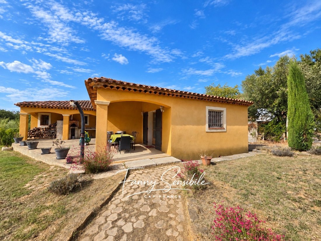 House in Trets, Provence-Alpes-Côte d'Azur, France 3 - 19102270