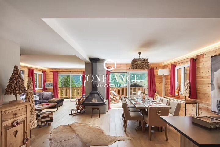 Chalet in Saint-Etienne-de-Tinée, Provence-Alpes-Côte d'Azur, France 4 - 19102625