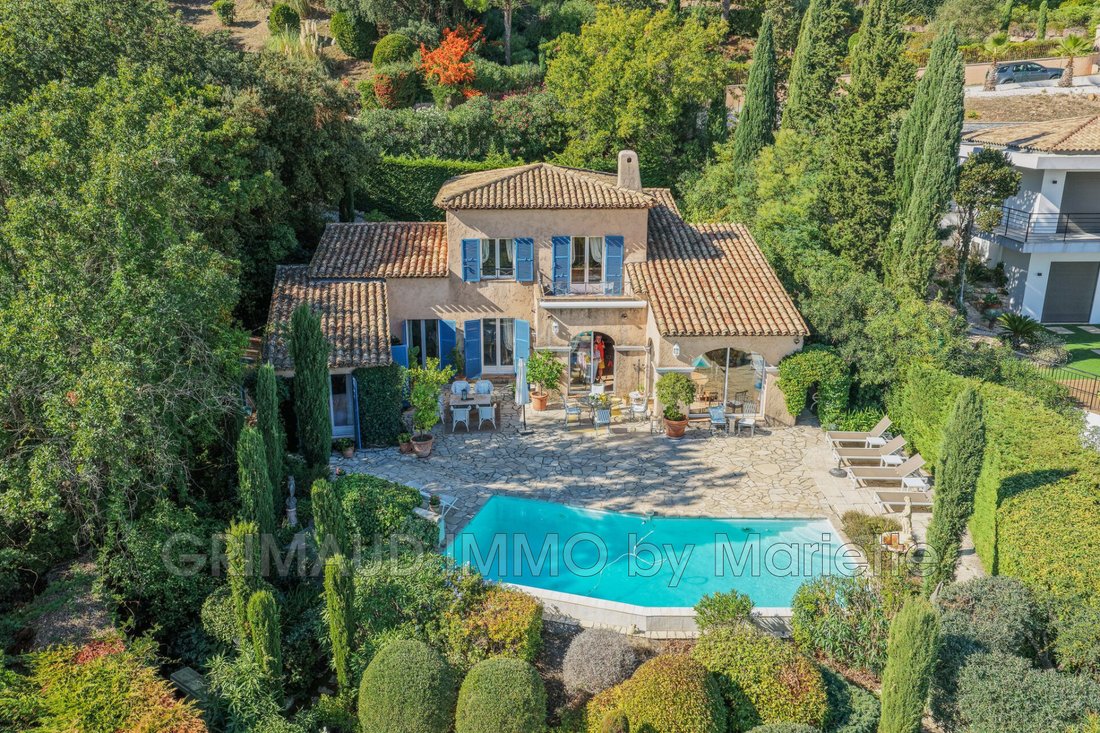 Villa in Les Adrets-de-l'Estérel, Provence-Alpes-Côte d'Azur, France 1 - 18784463