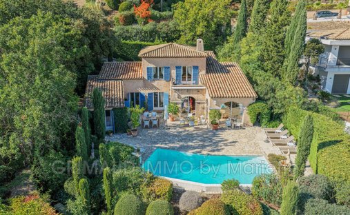 Villa in Les Adrets-de-l'Estérel, Provence-Alpes-Côte d'Azur, France 1