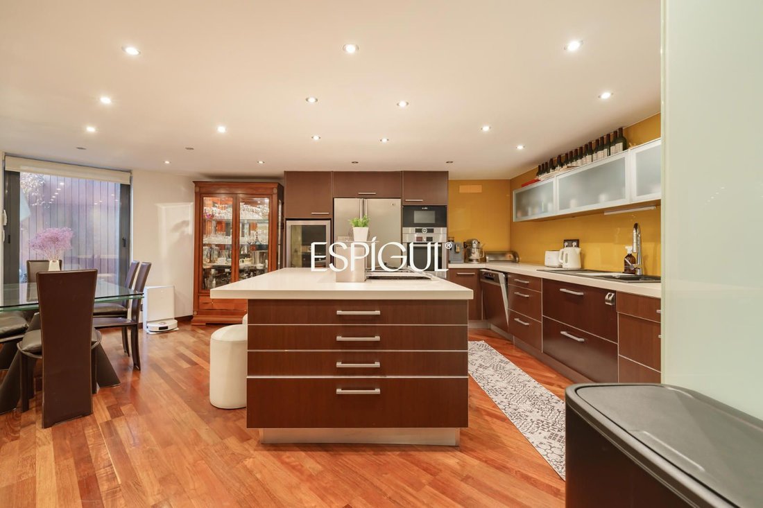 Appartement à Eixample, Barcelone, Espagne 3 - 19101330
