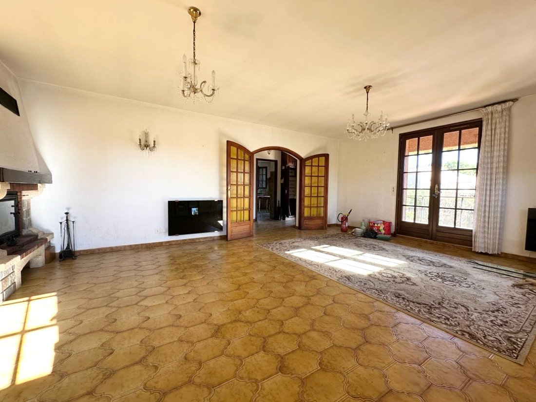 Casa a Carnoux-en-Provence, Provenza-Alpi-Costa Azzurra, Francia 3 - 19102469