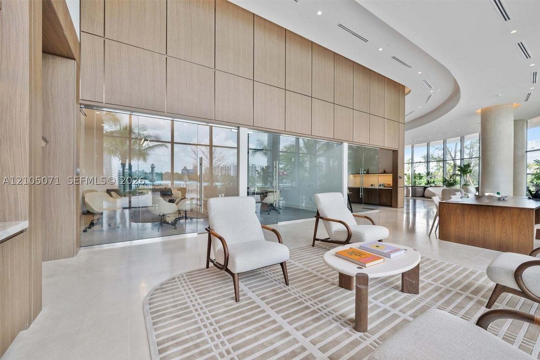 Condo in North Miami Beach, Florida, United States 2 - 19101422