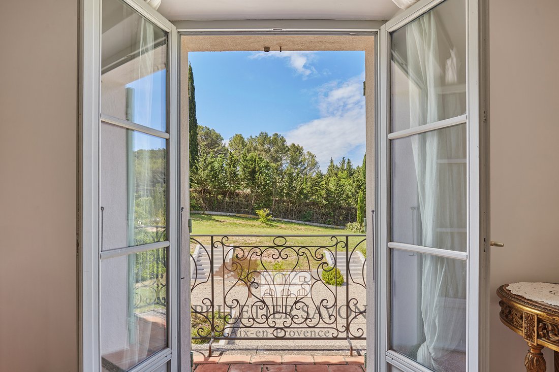 Maison à Le Tholonet, Provence-Alpes-Côte d'Azur, France 1 - 19102124