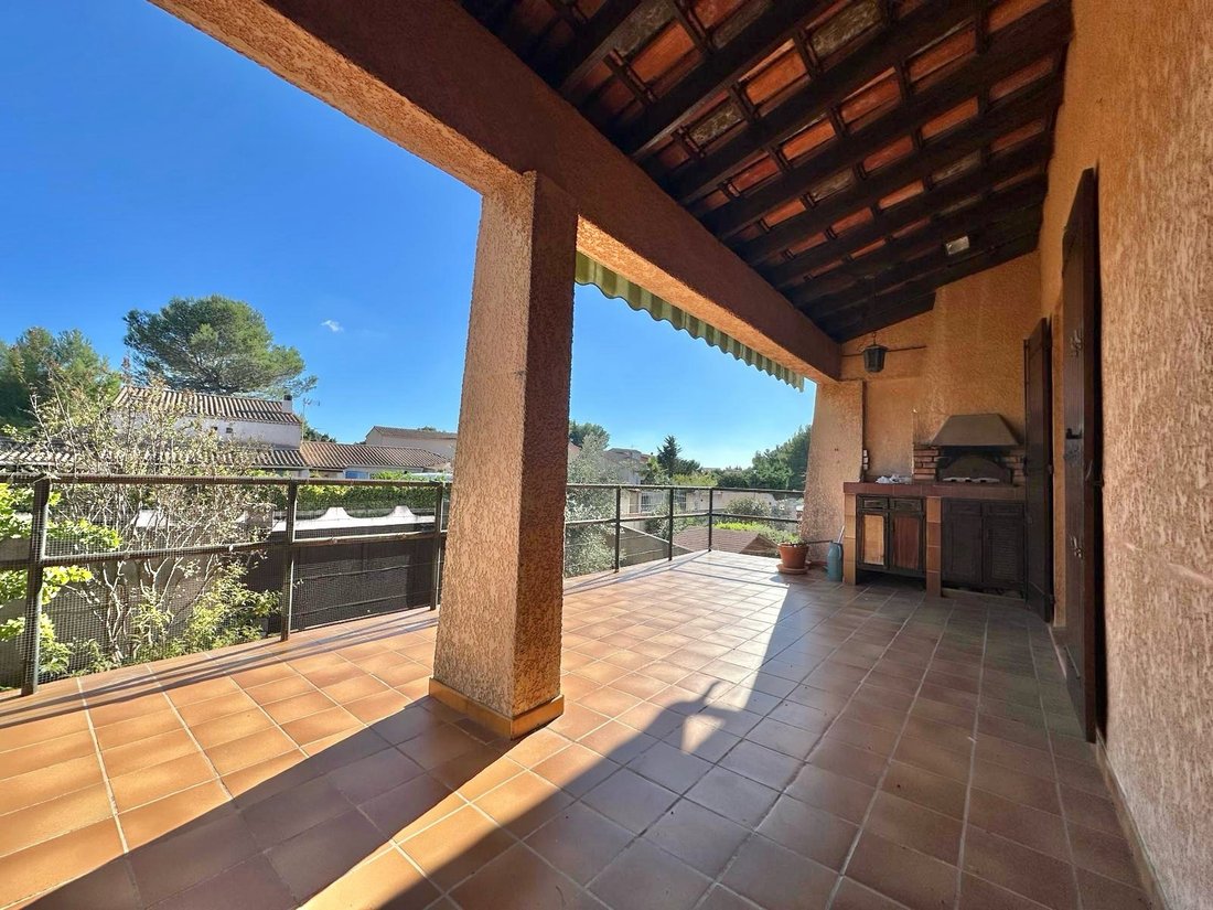 Casa a Carnoux-en-Provence, Provenza-Alpi-Costa Azzurra, Francia 2 - 19102469