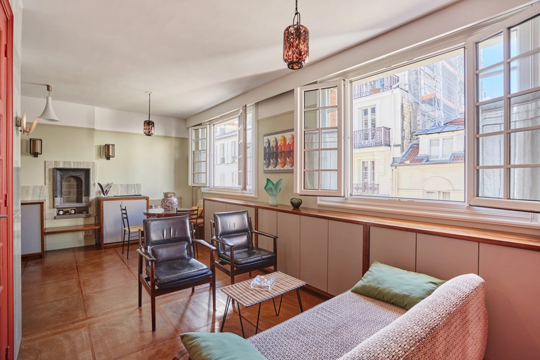 Apartment in Gros Caillou, Paris 7e Arrondissement, Paris 4 - 19102338