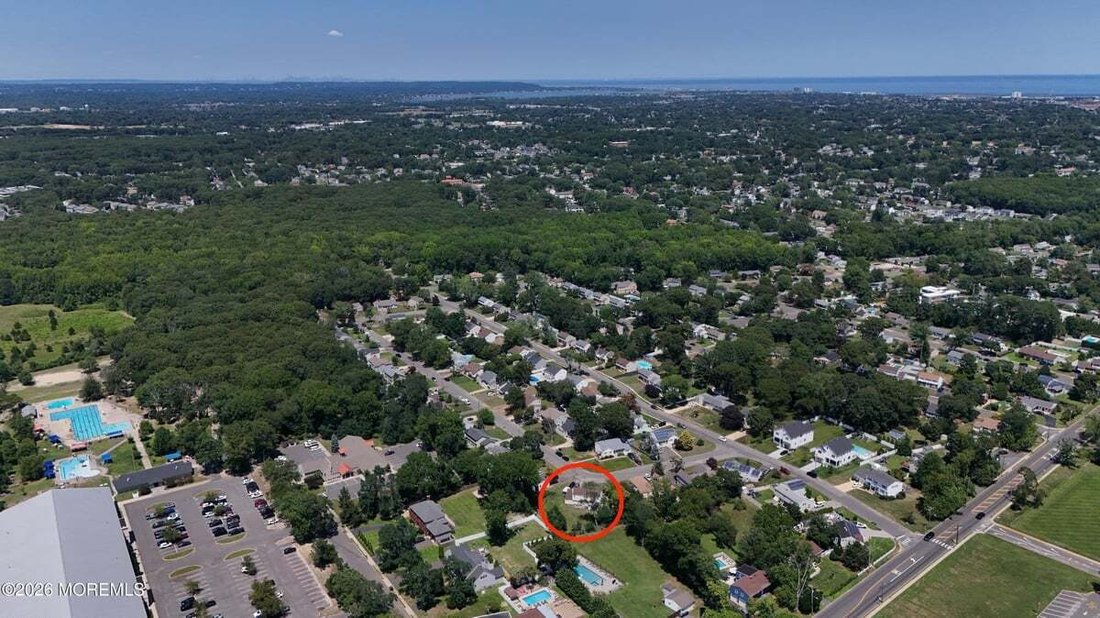 House in Oakhurst, New Jersey, United States 5 - 19101435