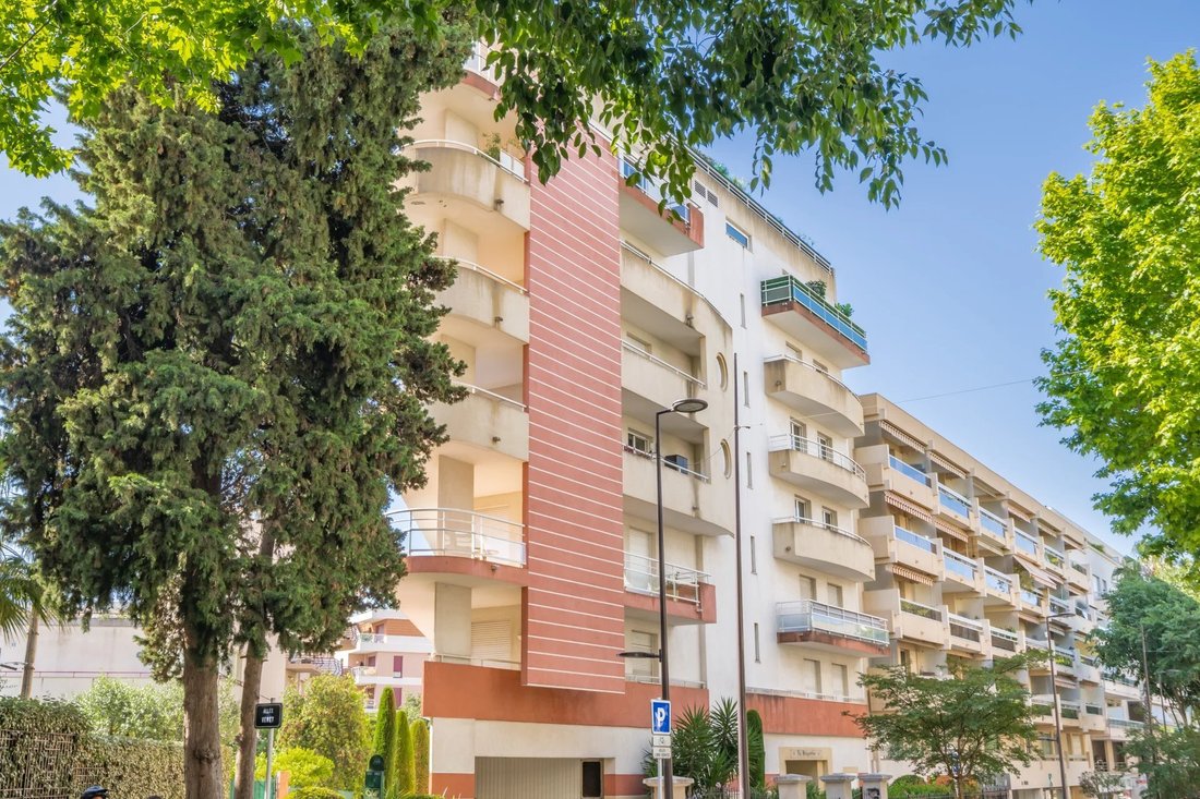 Wohnung in Juan les Pins-Gallice, Antibes, Frankreich 5 - 19102143