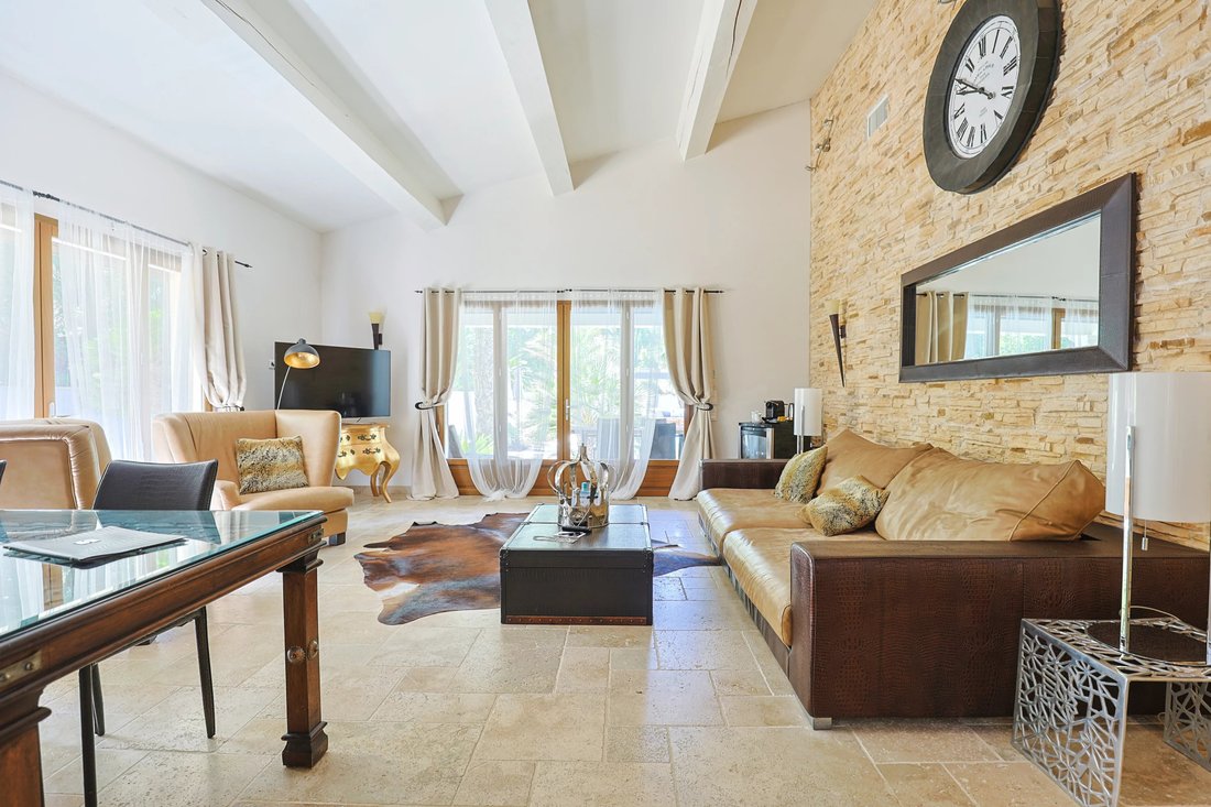 Villa à Grimaud, Provence-Alpes-Côte d'Azur, France 2 - 19102568