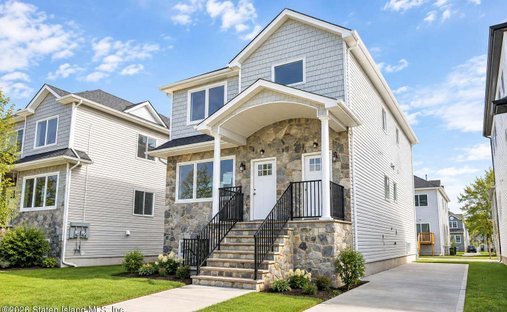 House in New York, New York, United States 1