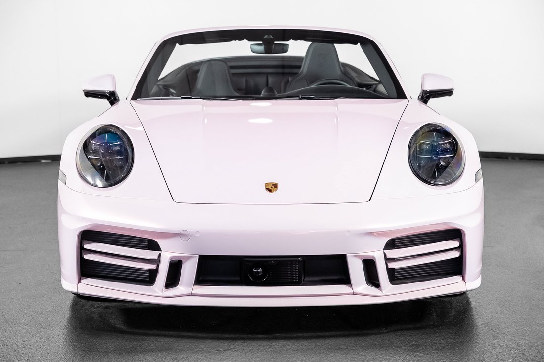Cabriolet in Pompano Beach, FL, United States 5 - 19102041